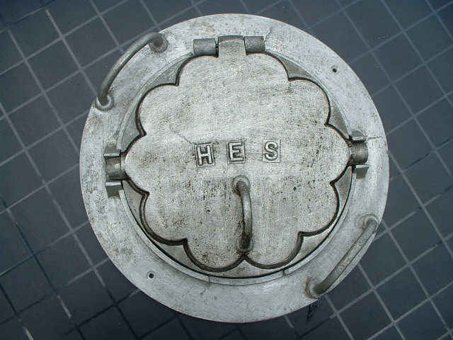 altes Herz-Waffeleisen f&uuml;r den Holzofen